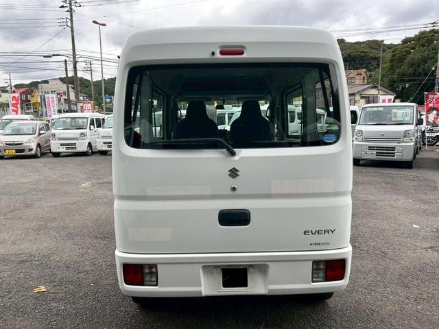 エブリイ ＰＡリミテッド　ＡＴ　両側スライドドア　キーレスエントリー　ＡＢＳ　エアコン　パワーステアリング　運転席エアバッグ　助手席エアバッグ（6枚目）