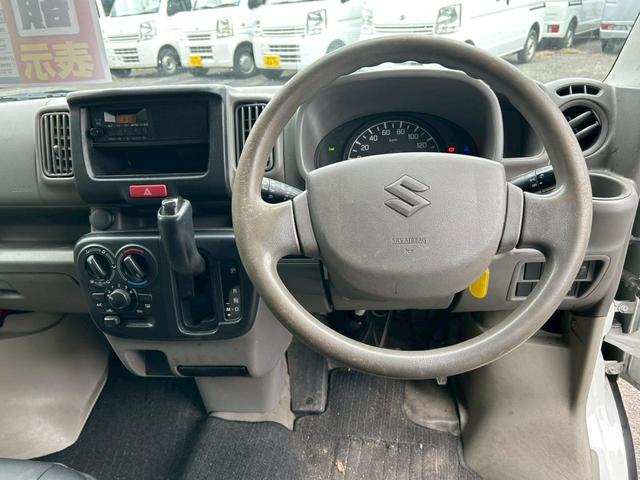 エブリイ ＰＡリミテッド　ＡＴ　両側スライドドア　キーレスエントリー　ＡＢＳ　エアコン　パワーステアリング　運転席エアバッグ　助手席エアバッグ（16枚目）