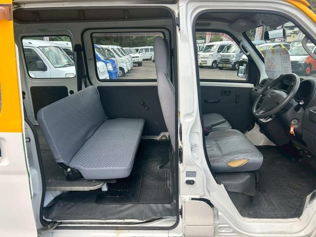 ハイゼットカーゴ スペシャル 4WD 軽バン AT ドライブレコーダー 両側スライドドア エアコン 運転席エアバッグ 助手席エアバッグ(12枚目)