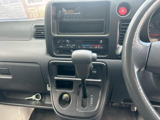 ハイゼットカーゴ スペシャル 4WD 軽バン AT ドライブレコーダー 両側スライドドア エアコン 運転席エアバッグ 助手席エアバッグ(17枚目)