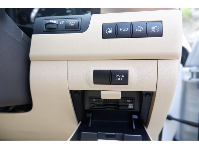 ＬＸ ＬＸ５７０　８人乗　ベージュ内装　リヤエンターテイメント　マークレビンソン　２１インチアルミ　ＴＲＤエアロ　置くだけ充電（55枚目）