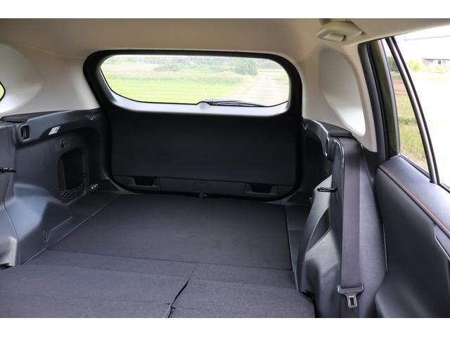 ＲＡＶ４ アドベンチャー　４ＷＤ　９インチフルセグＳＤナビ　サイドバックカメラ　ＥＴＣ　ＴＲＤ前後バンパーガーニッシュ　ＴＲＤルーフラック　ＴＲＤマッドガード　ワンオーナー（24枚目）