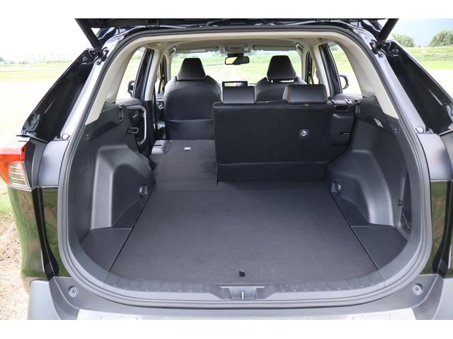 ＲＡＶ４ アドベンチャー　４ＷＤ　９インチフルセグＳＤナビ　サイドバックカメラ　ＥＴＣ　ＴＲＤ前後バンパーガーニッシュ　ＴＲＤルーフラック　ＴＲＤマッドガード　ワンオーナー（26枚目）