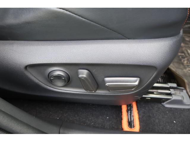 ＲＡＶ４ アドベンチャー　４ＷＤ　９インチフルセグＳＤナビ　サイドバックカメラ　ＥＴＣ　ＴＲＤ前後バンパーガーニッシュ　ＴＲＤルーフラック　ＴＲＤマッドガード　ワンオーナー（59枚目）