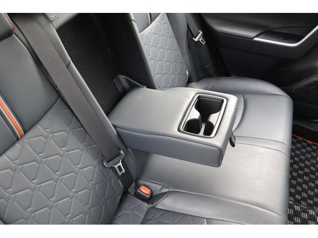 ＲＡＶ４ アドベンチャー　４ＷＤ　９インチフルセグＳＤナビ　サイドバックカメラ　ＥＴＣ　ＴＲＤ前後バンパーガーニッシュ　ＴＲＤルーフラック　ＴＲＤマッドガード　ワンオーナー（61枚目）