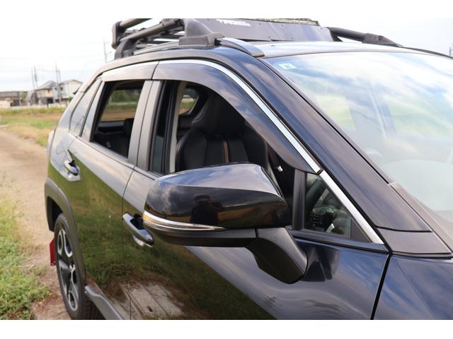 ＲＡＶ４ アドベンチャー　４ＷＤ　９インチフルセグＳＤナビ　サイドバックカメラ　ＥＴＣ　ＴＲＤ前後バンパーガーニッシュ　ＴＲＤルーフラック　ＴＲＤマッドガード　ワンオーナー（69枚目）