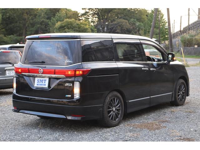 エルグランド 250ハイウェイスター 2500cc パートタイム4WD 夏冬アルミタイヤセット フルエアロ パワースライドドア(3枚目)