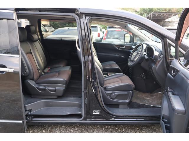 エルグランド 250ハイウェイスター 2500cc パートタイム4WD 夏冬アルミタイヤセット フルエアロ パワースライドドア(14枚目)