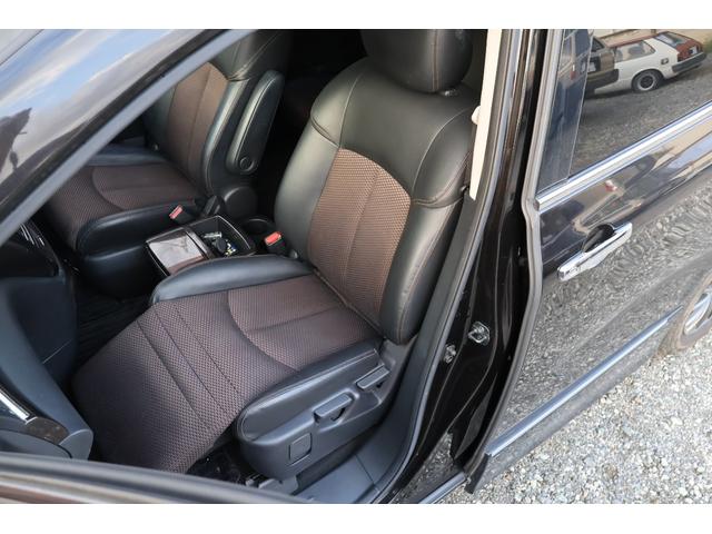 エルグランド 250ハイウェイスター 2500cc パートタイム4WD 夏冬アルミタイヤセット フルエアロ パワースライドドア(17枚目)