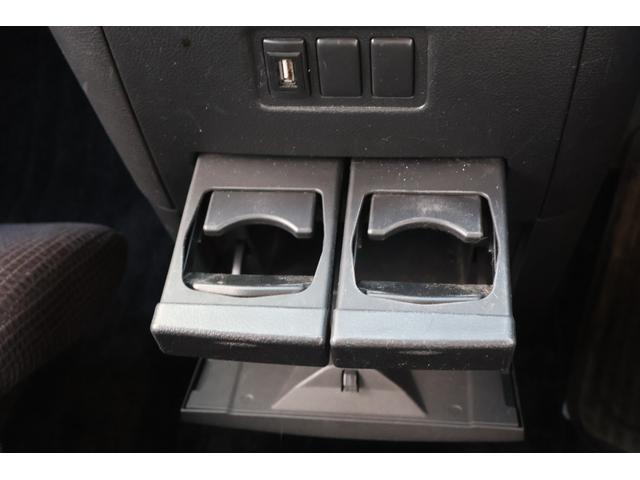 エルグランド 250ハイウェイスター 2500cc パートタイム4WD 夏冬アルミタイヤセット フルエアロ パワースライドドア(37枚目)