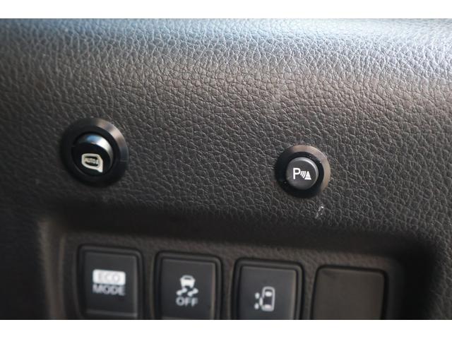 エルグランド 250ハイウェイスター 2500cc パートタイム4WD 夏冬アルミタイヤセット フルエアロ パワースライドドア(40枚目)