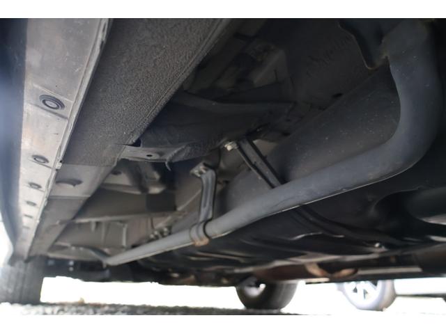 エルグランド 250ハイウェイスター 2500cc パートタイム4WD 夏冬アルミタイヤセット フルエアロ パワースライドドア(54枚目)