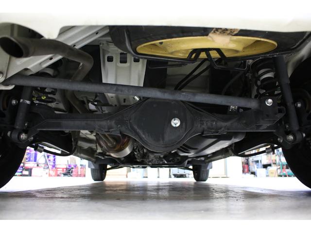 エブリイ ＰＡ　オートマ　５ＡＧＳ　１ｓｔ発進付　２カメラスズキセーフティー　前席パワーウィンドウ　キーレス　ナビ　Ｂｌｕｅｔｏｏｔｈ　ＥＴＣ　リヤ５面プライバシーガラス　ドアバイザー　ヘッドライトレベライザー（27枚目）