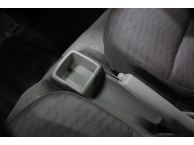 エブリイ ＰＡ　オートマ　５ＡＧＳ　１ｓｔ発進付　２カメラスズキセーフティー　前席パワーウィンドウ　キーレス　ナビ　Ｂｌｕｅｔｏｏｔｈ　ＥＴＣ　リヤ５面プライバシーガラス　ドアバイザー　ヘッドライトレベライザー（62枚目）