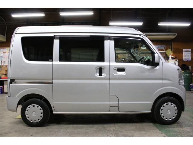 NV100クリッパーバン GX 5速マニュアル クラッチ交換済 ハイルーフ 全席パワーウィンドウ キーレス ナビ フルセグTV Bluetooth ETC ドラレコ Wエアバッグ ABS リヤヒーター リヤ5面プライバシーガラス(8枚目)