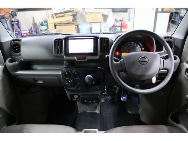 NV100クリッパーバン DX 5速マニュアル ハイルーフ 純正キーレス 集中ドアロック ナビ TV Bluetooth CD SD USB リア5面スモークフィルム ドアバイザー ヘッドライトレベライザー Wエアバッグ(2枚目)