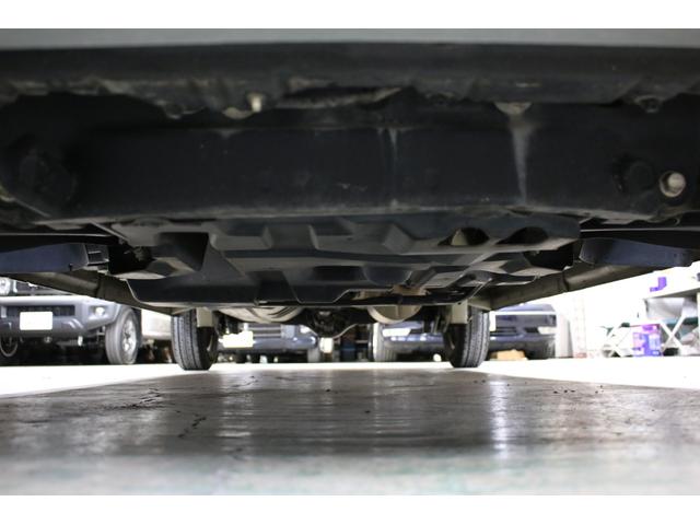 NV100クリッパーバン DX 5速マニュアル ハイルーフ 純正キーレス 集中ドアロック ナビ TV Bluetooth CD SD USB リア5面スモークフィルム ドアバイザー ヘッドライトレベライザー Wエアバッグ(28枚目)