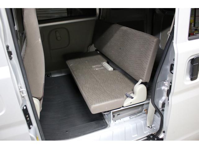 NV100クリッパーバン DX 5速マニュアル ハイルーフ 純正キーレス 集中ドアロック ナビ TV Bluetooth CD SD USB リア5面スモークフィルム ドアバイザー ヘッドライトレベライザー Wエアバッグ(43枚目)