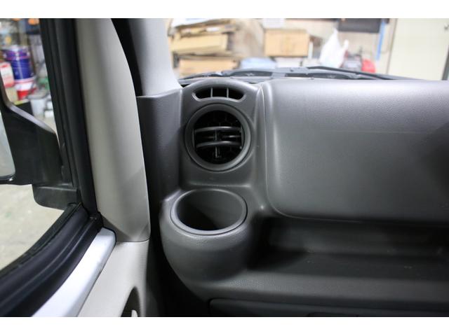 NV100クリッパーバン DX 5速マニュアル ハイルーフ 純正キーレス 集中ドアロック ナビ TV Bluetooth CD SD USB リア5面スモークフィルム ドアバイザー ヘッドライトレベライザー Wエアバッグ(62枚目)