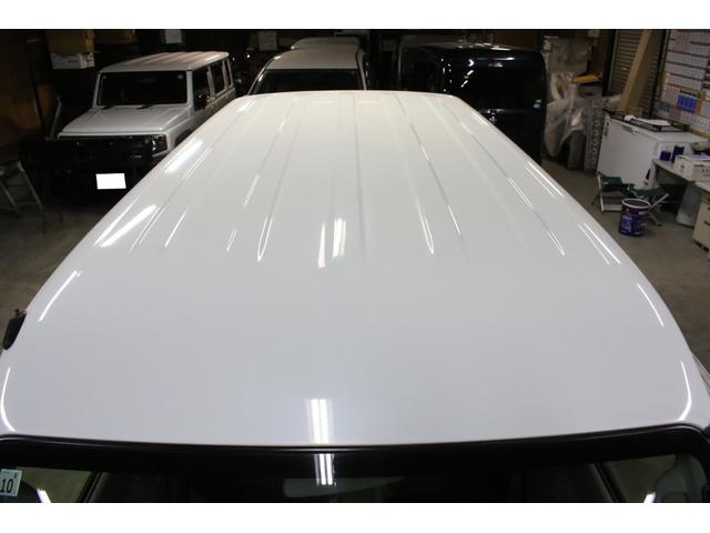 ＮＶ１００クリッパーバン ＤＸ　ＧＬパッケージ　オートマ　５ＡＧＳ　純正キーレス　前席パワーウィンドウ　ナビ　ＴＶ　ＣＤ　ＳＤ　ＵＳＢ　バックカメラ　リア５面プライバシーガラス　オーバーヘッドコンソール　Ｗエアバッグ　ＡＢＳ　ヘッドライトレベライザ（12枚目）