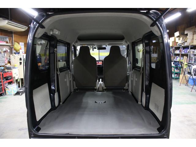 ＮＶ１００クリッパーバン ＤＸ　ＧＬエマージェンシーブレーキパッケージ　４ＷＤボタン切替　５ＡＧＳオートマ　２ｎｄ発進付　リフトアップ　アップサス　１４ＡＷ　ショートバンパーチッピングブラック塗装　ＬＥＤバルブ　ナビ　ＴＶ　Ｂｌｕｅｔｏｏｔｈ　Ｂカメラ　ＥＴＣ　ドラレコ（58枚目）