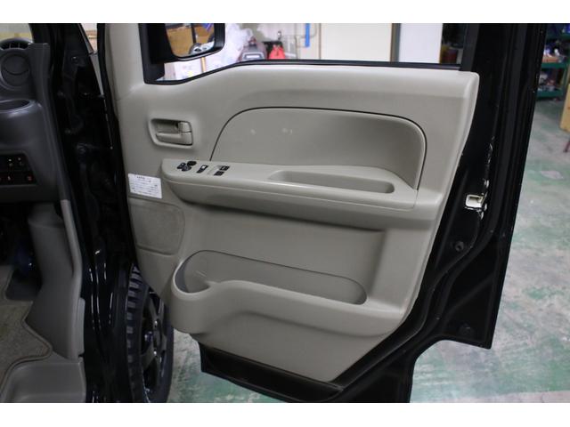 ＮＶ１００クリッパーバン ＤＸ　ＧＬエマージェンシーブレーキパッケージ　４ＷＤボタン切替　５ＡＧＳオートマ　２ｎｄ発進付　リフトアップ　アップサス　１４ＡＷ　ショートバンパーチッピングブラック塗装　ＬＥＤバルブ　ナビ　ＴＶ　Ｂｌｕｅｔｏｏｔｈ　Ｂカメラ　ＥＴＣ　ドラレコ（77枚目）