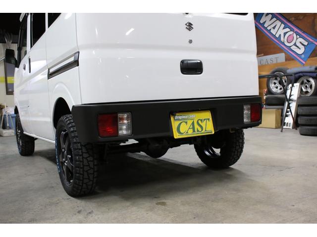 エブリイ ＰＡ　パートタイム４ＷＤ　ボタン切替　リフトアップ　１５インチアルミホイール　ショートバンパー仕様チッピング塗装　オリジナルスキッドプレート　ＬＥＤライト　ナビＴＶ　ブルートゥース　ＤＶＤ　Ｂカメ　ＥＴＣ（11枚目）