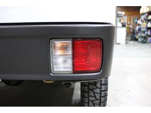 エブリイ ＰＡ　パートタイム４ＷＤ　ボタン切替　リフトアップ　１５インチアルミホイール　ショートバンパー仕様チッピング塗装　オリジナルスキッドプレート　ＬＥＤライト　ナビＴＶ　ブルートゥース　ＤＶＤ　Ｂカメ　ＥＴＣ（17枚目）