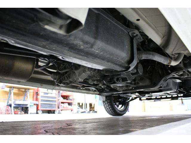 エブリイ ＰＡ　パートタイム４ＷＤ　ボタン切替　リフトアップ　１５インチアルミホイール　ショートバンパー仕様チッピング塗装　オリジナルスキッドプレート　ＬＥＤライト　ナビＴＶ　ブルートゥース　ＤＶＤ　Ｂカメ　ＥＴＣ（30枚目）