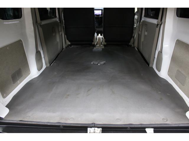 エブリイ ＰＡ　パートタイム４ＷＤ　ボタン切替　リフトアップ　１５インチアルミホイール　ショートバンパー仕様チッピング塗装　オリジナルスキッドプレート　ＬＥＤライト　ナビＴＶ　ブルートゥース　ＤＶＤ　Ｂカメ　ＥＴＣ（50枚目）