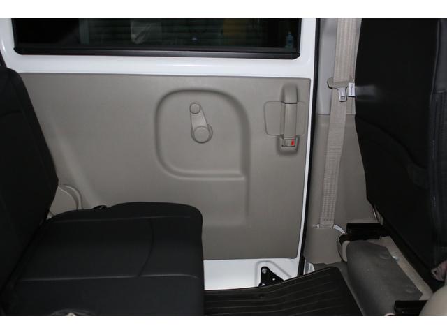 エブリイ ＰＡ　パートタイム４ＷＤ　ボタン切替　リフトアップ　１５インチアルミホイール　ショートバンパー仕様チッピング塗装　オリジナルスキッドプレート　ＬＥＤライト　ナビＴＶ　ブルートゥース　ＤＶＤ　Ｂカメ　ＥＴＣ（72枚目）