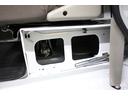 ＰＡ　オートマ　５ＡＧＳ　１ｓｔ発進付　２カメラスズキセーフティー　前席パワーウィンドウ　キーレス　ナビ　Ｂｌｕｅｔｏｏｔｈ　ＥＴＣ　リヤ５面プライバシーガラス　ドアバイザー　ヘッドライトレベライザー（70枚目）