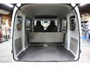 ＤＸ　ＧＬパッケージ　オートマ　５ＡＧＳ　純正キーレス　前席パワーウィンドウ　ナビ　ＴＶ　ＣＤ　ＳＤ　ＵＳＢ　バックカメラ　リア５面プライバシーガラス　オーバーヘッドコンソール　Ｗエアバッグ　ＡＢＳ　ヘッドライトレベライザ（42枚目）