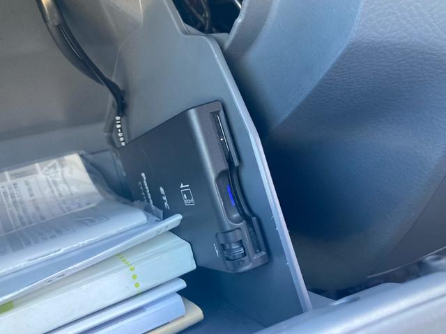 Ｌ　ワンセグ　ＥＴＣ　前後ドラレコ　福祉車両　助手席電動回転シート　ベンチシート　ＣＤ　衝突被害軽減システム(21枚目)