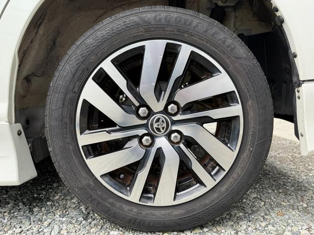 タンク カスタムG S モデリスタフルエアロ ワンオーナー コンフォートパッケージ 両側パワスラ シートヒーター 衝突被害軽減ブレーキ クルーズコントロール クリアランスソナー 純正SDナビ Bluetooth リアテーブル(6枚目)