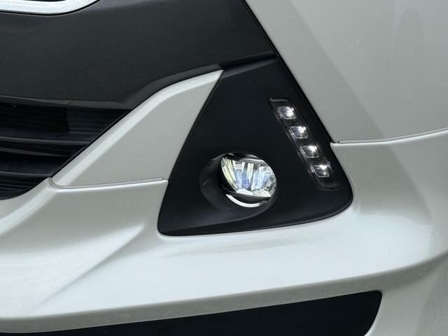 タンク カスタムG S モデリスタフルエアロ ワンオーナー コンフォートパッケージ 両側パワスラ シートヒーター 衝突被害軽減ブレーキ クルーズコントロール クリアランスソナー 純正SDナビ Bluetooth リアテーブル(20枚目)