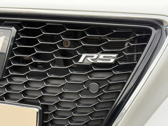 クラウンハイブリッド ＲＳアドバンス　後期型　法人１オナ　サンルーフ　ＴＲＤエアロ　黒本革シート　４本出しマフラー　セーフティパッケージプラス　デジタルインナーミラー　純正１２．３インチナビ　ヘッドアップディスプレイ　純正１８インチＡＷ（27枚目）
