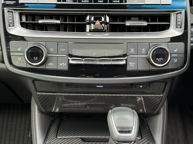 クラウンハイブリッド ＲＳアドバンス　後期型　法人１オナ　サンルーフ　ＴＲＤエアロ　黒本革シート　４本出しマフラー　セーフティパッケージプラス　デジタルインナーミラー　純正１２．３インチナビ　ヘッドアップディスプレイ　純正１８インチＡＷ（39枚目）