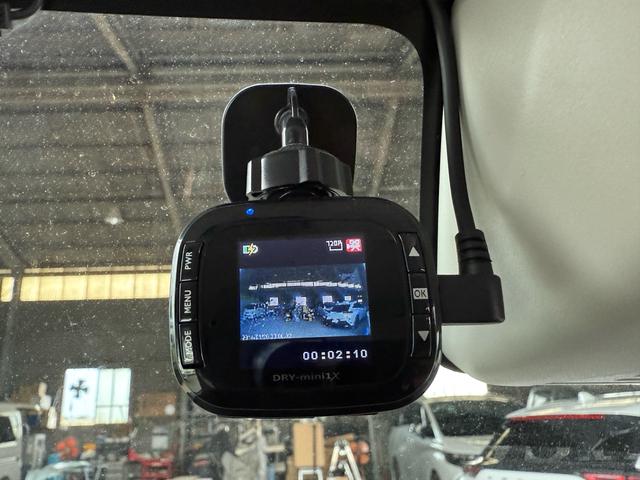 ドライブレコーダーもついております！
