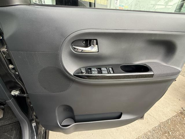 お車のご購入が初めての方も安心☆当店のスタッフは、わかりやすく、丁寧な説明を心がけておりますのでお客様のお車購入のサポートをさせて頂きます！！