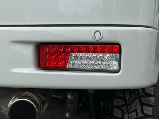 エブリイワゴン ＰＺターボスペシャル　プラスライン公認４インチリフトアップ　プラスライン前後バンパー　プラスラインマフラー　ＡＬＰＩＮＥ８インチナビ　ＡＬＰＩＮＥフリップダウンモニター　ＡＬＰＩＮＥデジタルインナーミラー　スキッドプレート（27枚目）