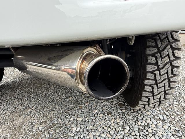 エブリイワゴン ＰＺターボスペシャル　プラスライン公認４インチリフトアップ　プラスライン前後バンパー　プラスラインマフラー　ＡＬＰＩＮＥ８インチナビ　ＡＬＰＩＮＥフリップダウンモニター　ＡＬＰＩＮＥデジタルインナーミラー　スキッドプレート（28枚目）