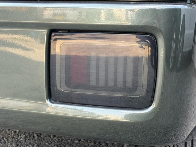 エブリイ ジョインターボ　５ＭＴ　ＢＬＩＴＺ車高調　荷室フローリング仕様　デイトナ１４インチＷ　社外インナーブラックヘッドライト　社外テール　ロッソモデロ２本出しマフラー　レザー調シートカバー　ルーフ用ネットラック（24枚目）