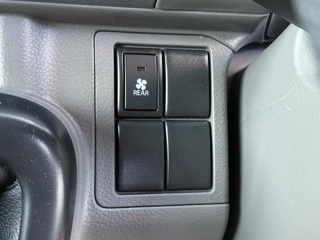 エブリイ ジョインターボ　５ＭＴ　ＢＬＩＴＺ車高調　荷室フローリング仕様　デイトナ１４インチＷ　社外インナーブラックヘッドライト　社外テール　ロッソモデロ２本出しマフラー　レザー調シートカバー　ルーフ用ネットラック（40枚目）