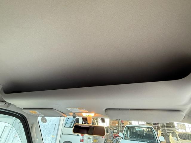 エブリイ ジョインターボ　５ＭＴ　ＢＬＩＴＺ車高調　荷室フローリング仕様　デイトナ１４インチＷ　社外インナーブラックヘッドライト　社外テール　ロッソモデロ２本出しマフラー　レザー調シートカバー　ルーフ用ネットラック（49枚目）