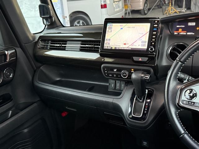 Ｎ－ＢＯＸカスタム Ｇ・ＥＸターボホンダセンシング　買取車　ターボ　純正８インチインターナビ　ナビ連動純正前後ドラレコ　両側パワスラ　フルセグＴＶ　バックカメラ　ハーフレザーシート　ホンダセンシング　純正１５インチＡＷ　レーンアシスト　ビルトインＥＴＣ（26枚目）