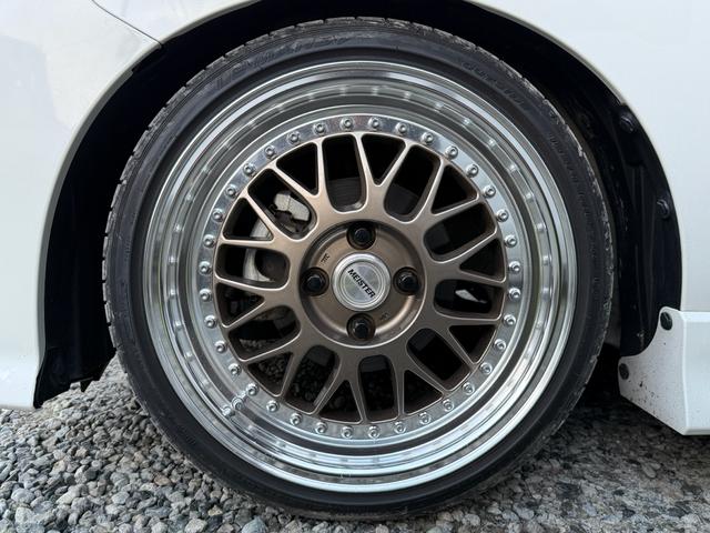 もっと車の状態を確認したい！仕様を知りたい！どんな事でもお気軽にお電話下さい。現車を前に詳しく、細かく御説明致します！