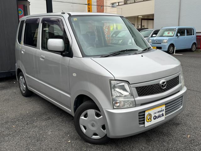 ＡＺワゴン ＦＸ　キーレスエントリー　電動格納ミラー　ベンチシート　ＡＴ　盗難防止システム　ＣＤ　衝突安全ボディ　エアコン　パワーステアリング　パワーウィンドウ（13枚目）