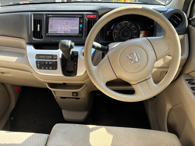 Ｎ－ＷＧＮ Ｇ　禁煙車　ナビ　ＴＶ　スマートキー　アイドリングストップ　電動格納ミラー　ベンチシート　ＣＶＴ　盗難防止システム　ＡＢＳ　ＥＳＣ　衝突安全ボディ　エアコン　パワーステアリング　パワーウィンドウ（2枚目）