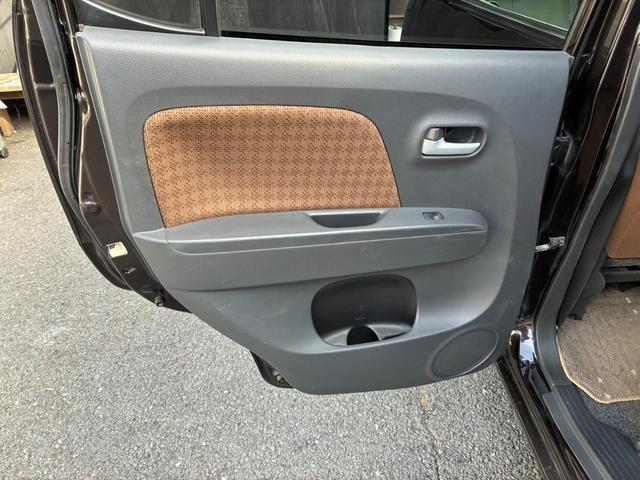 モコ Ｘ　ＥＴＣ　ＴＶ　スマートキー　ベンチシート　ＣＶＴ　盗難防止システム　ＡＢＳ　衝突安全ボディ　エアコン　パワーステアリング　パワーウィンドウ（35枚目）